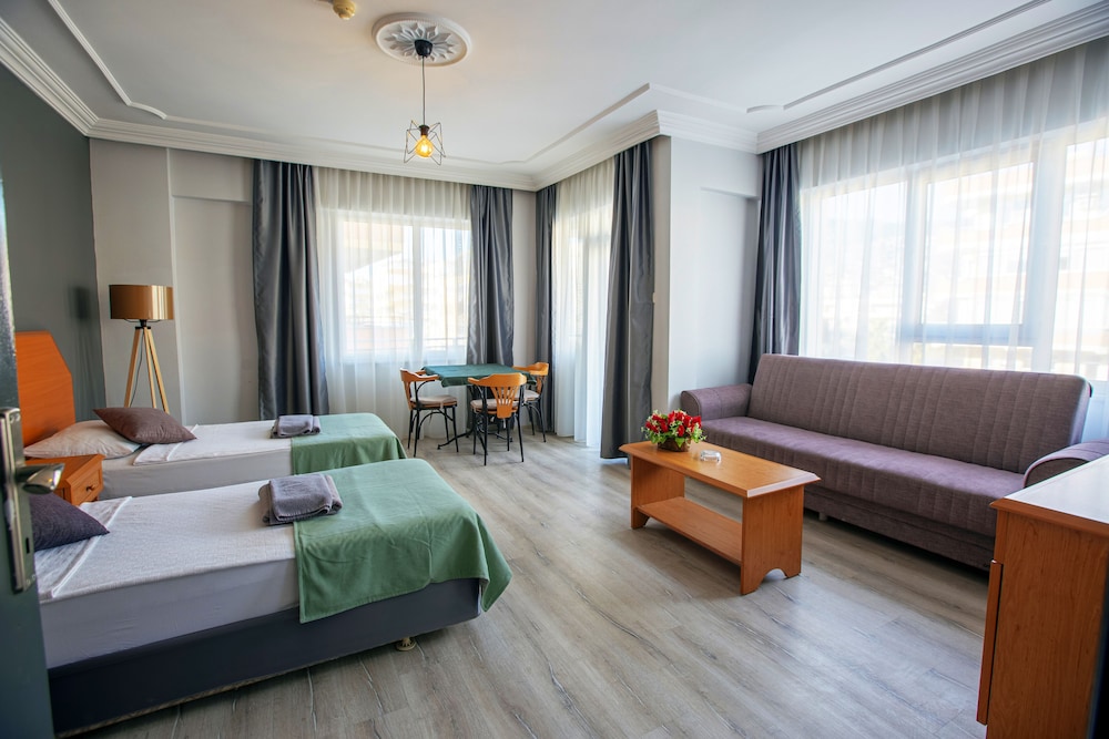 HMA Hotel & Suites — Hotel rooms in Alanya