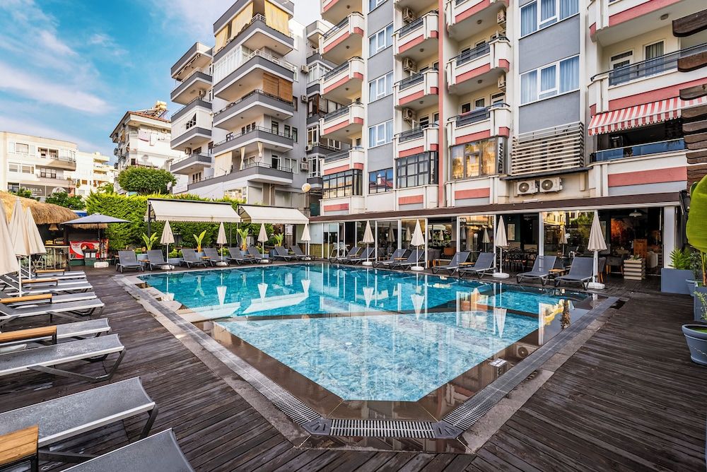 HMA Hotel & Suites - zdjęcie 3