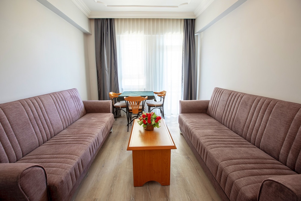 HMA Hotel & Suites — Hotel rooms in Alanya