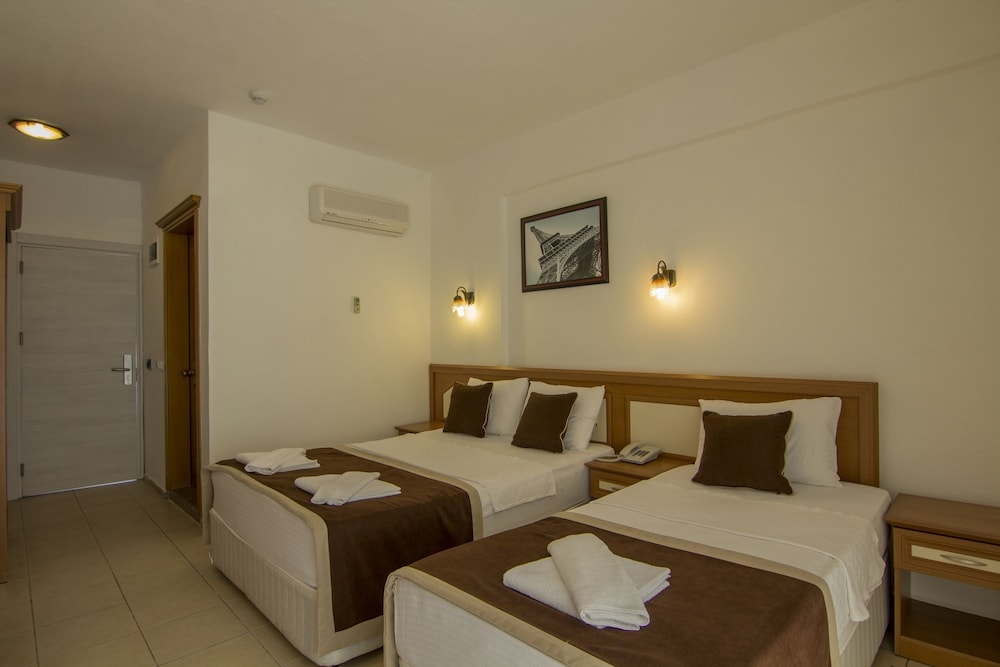 Belcekum Beach Hotel — Hotel rooms in Fethiye, Mugla