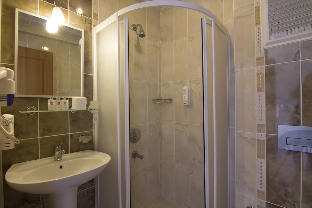 Belcekum Beach Hotel — Hotel rooms in Fethiye, Mugla