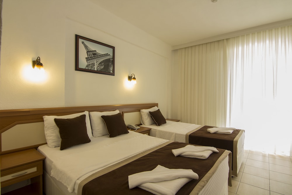 Belcekum Beach Hotel — Hotel rooms in Fethiye, Mugla