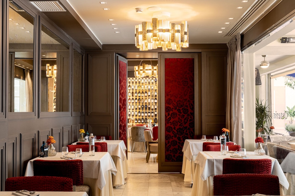 Hotel Palazzo Doglio — Restaurant & bars in Cagliari, Sardinia