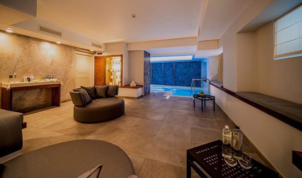 Hotel Palazzo Doglio — Spa in Cagliari, Sardinia