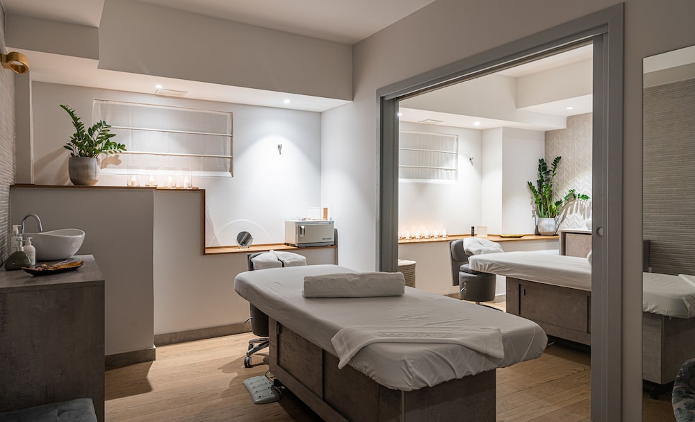 Hotel Palazzo Doglio — Spa in Cagliari, Sardinia