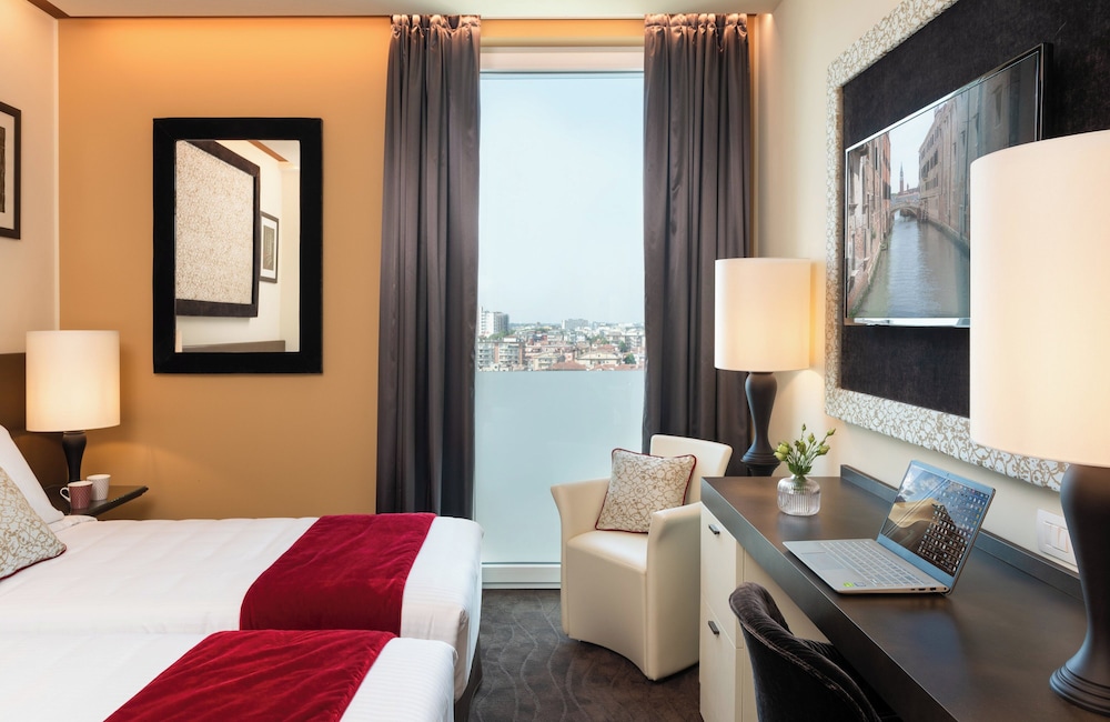 Leonardo Royal Hotel Venice Mestre - zdjęcie 2