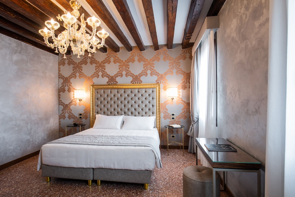 Palazzo San Lorenzo — Hotel rooms in Venice, Veneto