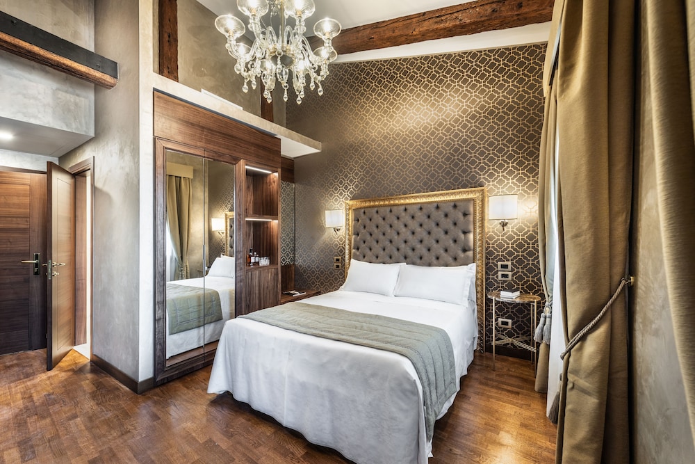 Palazzo San Lorenzo — Hotel rooms in Venice, Veneto