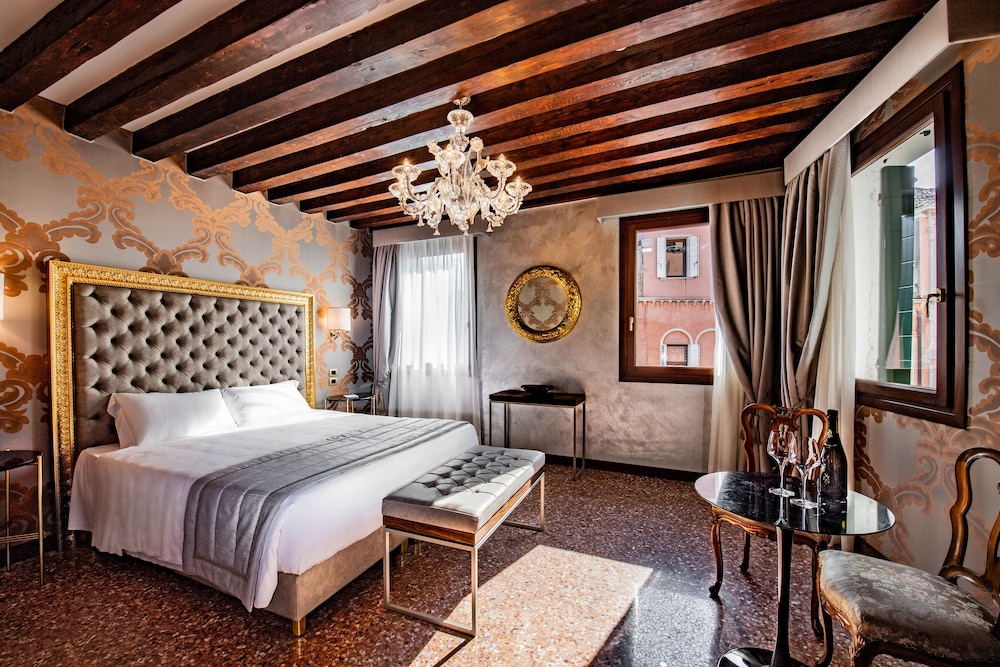 Palazzo San Lorenzo — Hotel rooms in Venice, Veneto