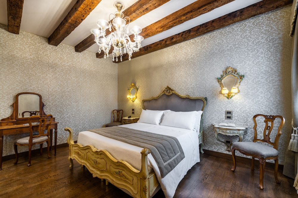 Palazzo San Lorenzo — Hotel rooms in Venice, Veneto