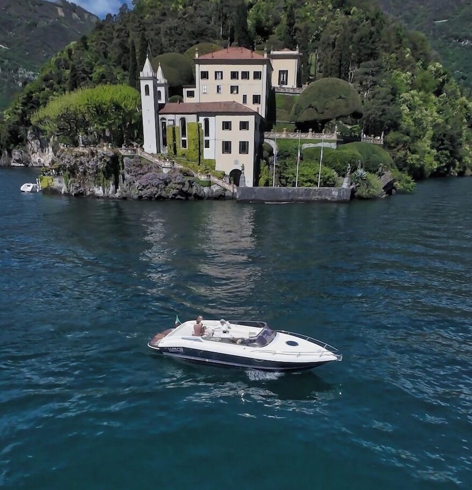 Avenue Boutique Hotel