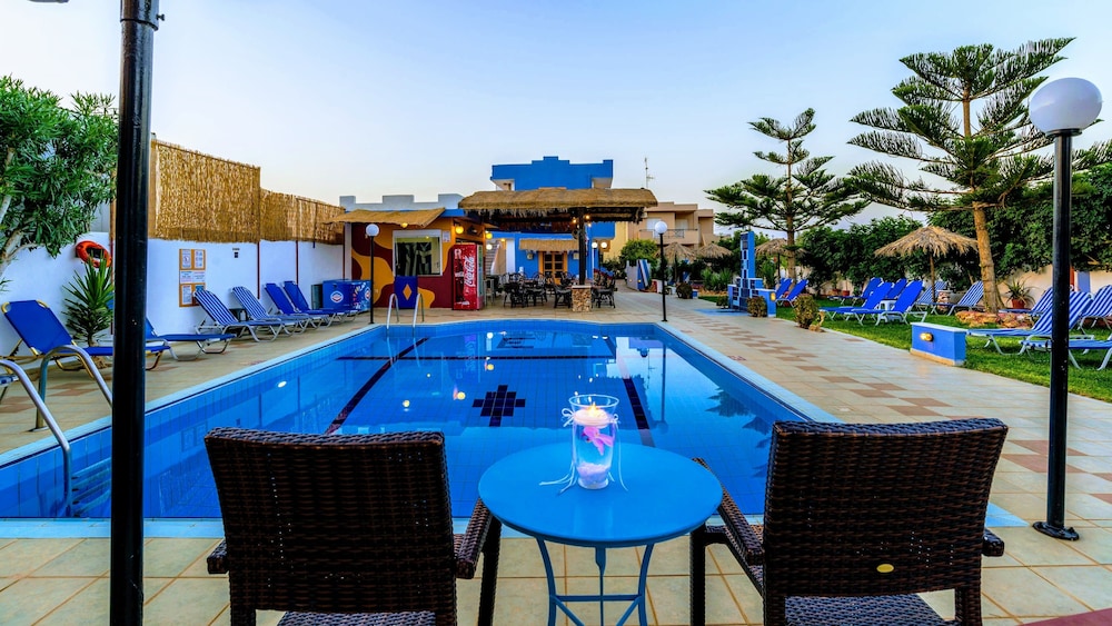 Eltina Apartments — Swimming pool in Malia