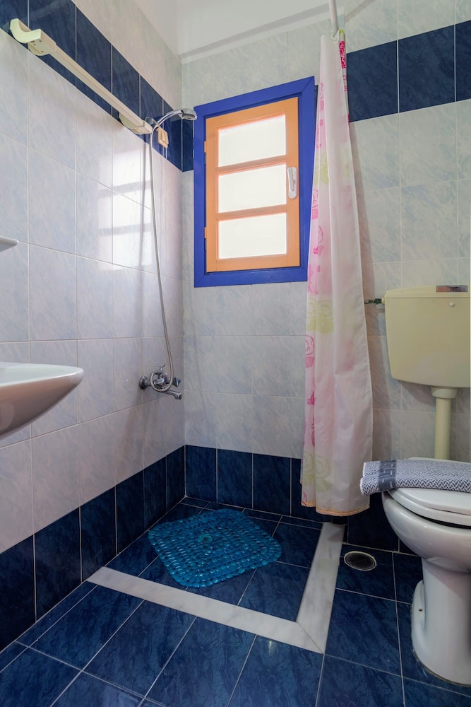 Eltina Apartments — Hotel rooms in Malia