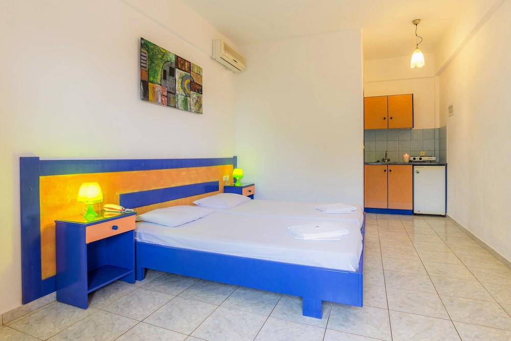 Eltina Apartments — Hotel rooms in Malia