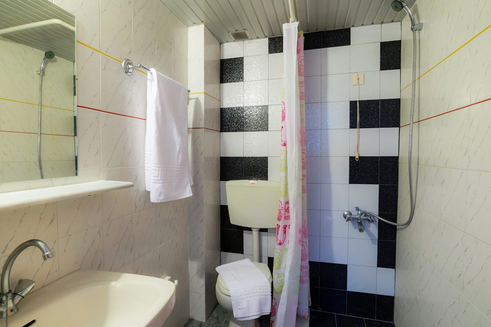 Eltina Apartments — Hotel rooms in Malia