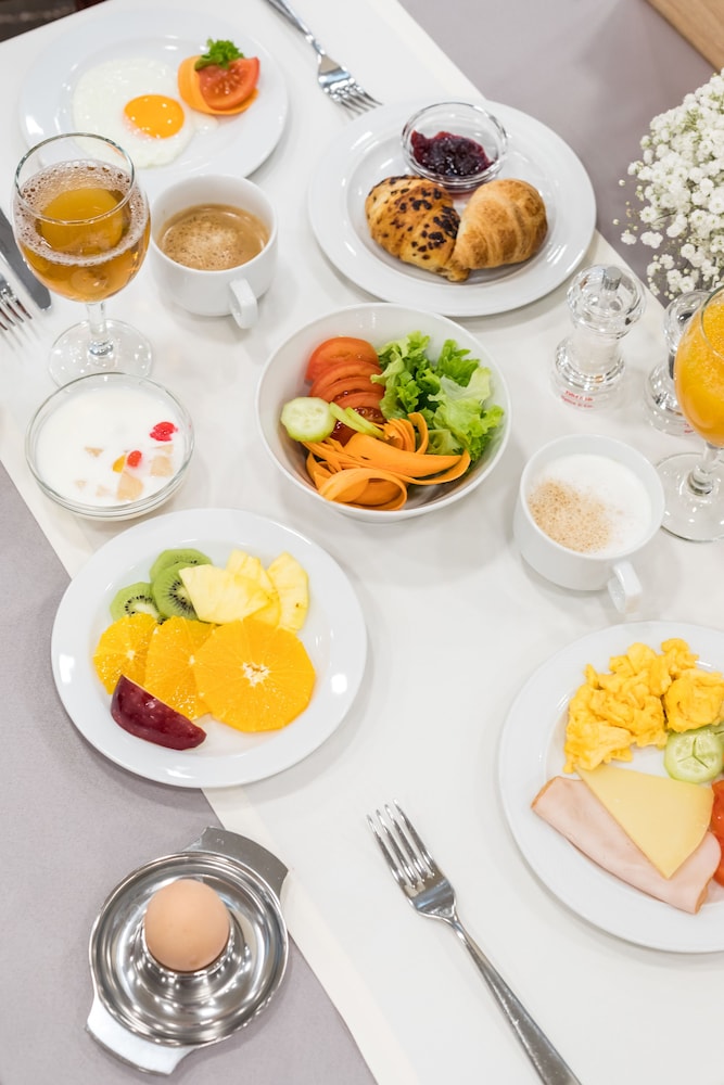 Hotel Mondo — Restaurant & bars in Split, Split-Dalmatia