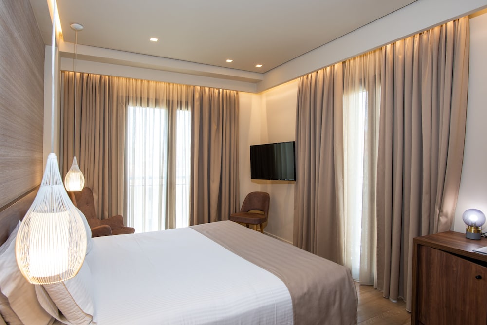 Metropole Urban Hotel — Hotel rooms in Heraklion