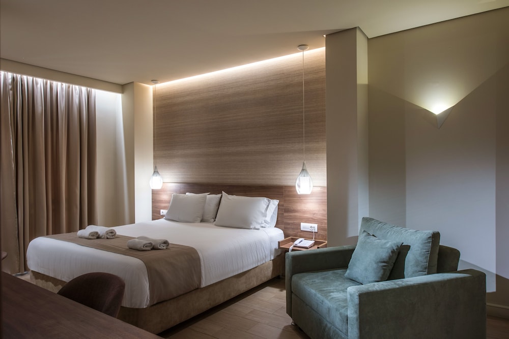 Metropole Urban Hotel — Hotel rooms in Heraklion