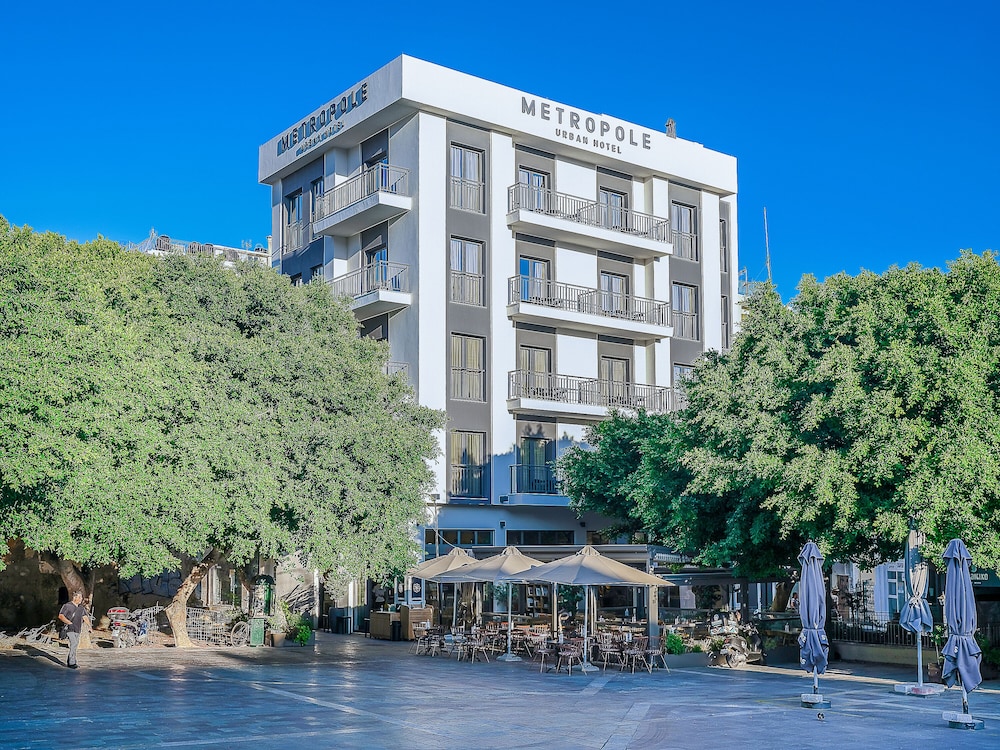 Metropole Urban Hotel — Main photo in Heraklion