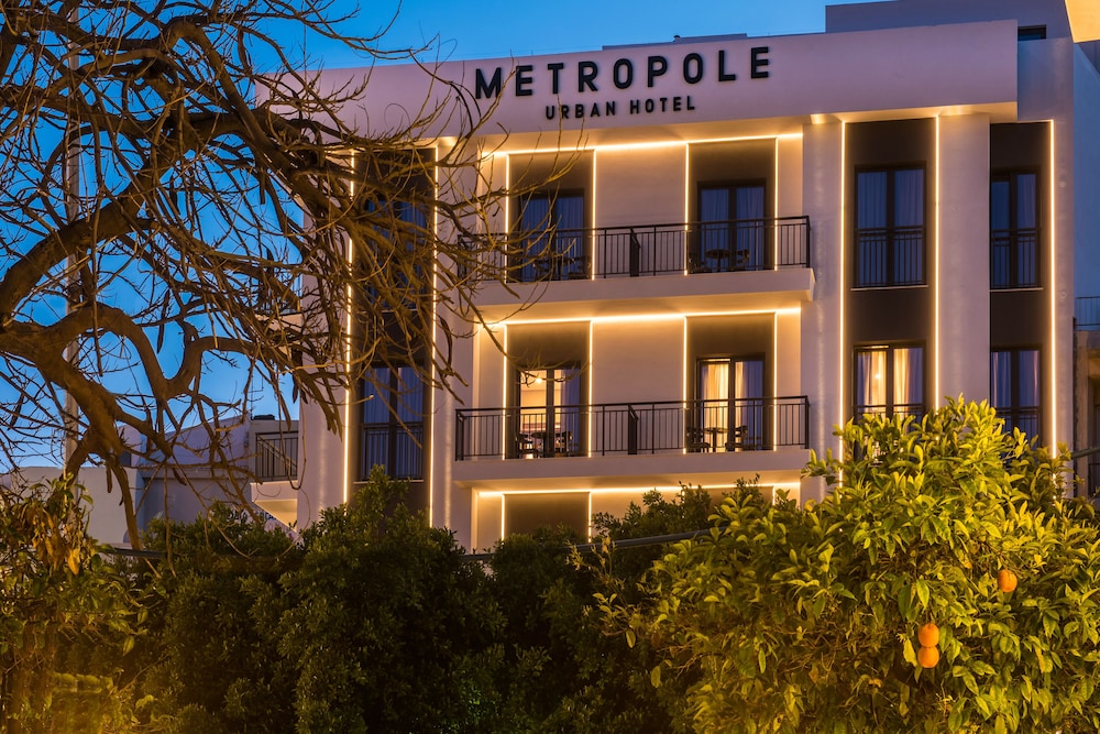 Metropole Urban Hotel — Hotel building in Heraklion