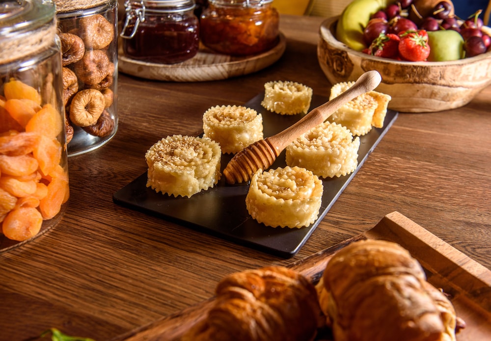 Dom Boutique Hotel — Restaurant & bars in Heraklion