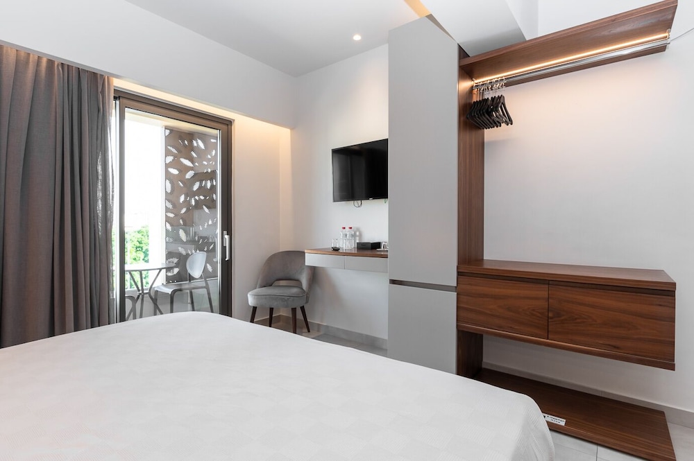 Dom Boutique Hotel — Hotel rooms in Heraklion