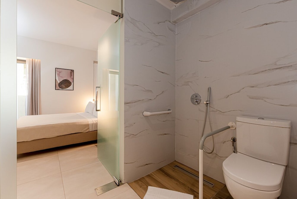Dom Boutique Hotel — Hotel rooms in Heraklion