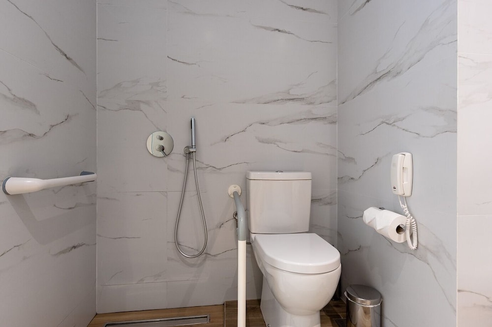 Dom Boutique Hotel — Hotel rooms in Heraklion