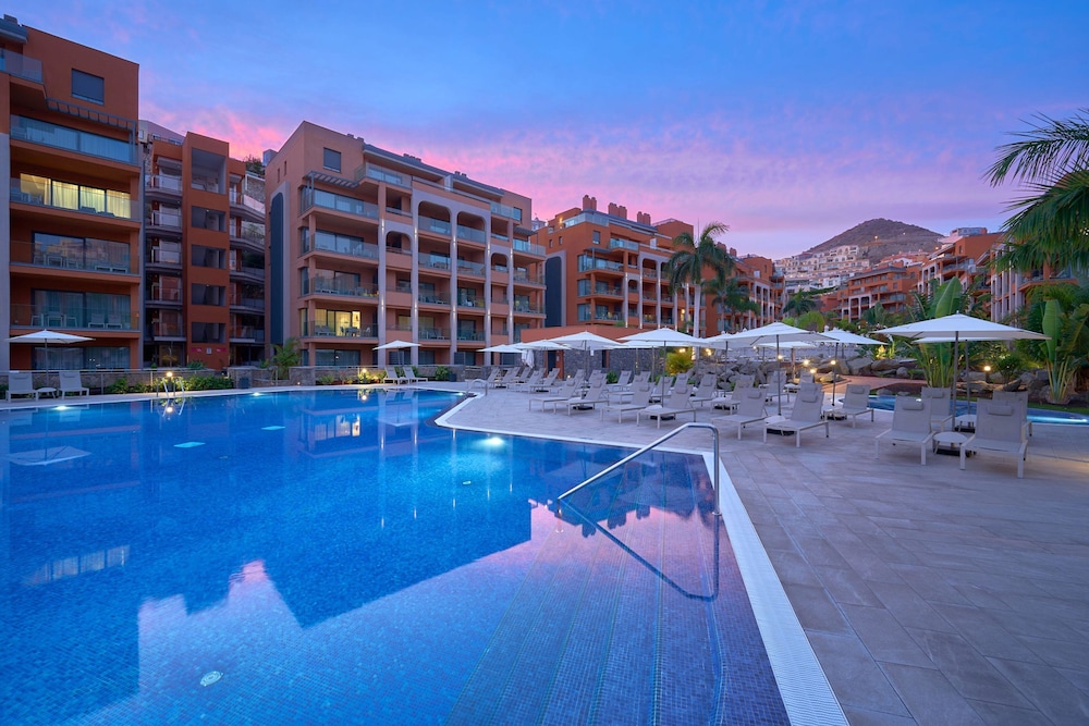Arguineguin Park By Servatur VV — Swimming pool in Arguineguin, Canary Islands