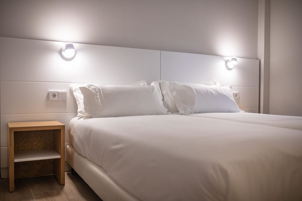 Arguineguin Park By Servatur VV — Hotel rooms in Arguineguin, Canary Islands