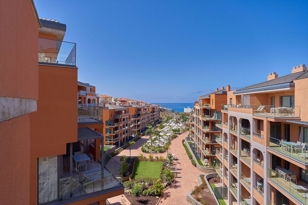 Arguineguin Park By Servatur VV — Hotel building in Arguineguin, Canary Islands