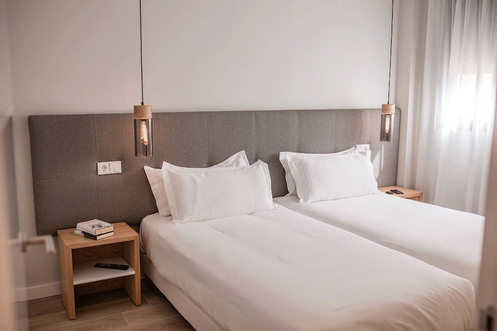 Arguineguin Park By Servatur VV — Hotel rooms in Arguineguin, Canary Islands
