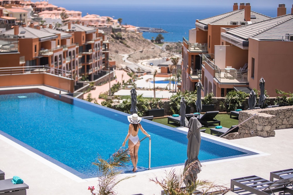 Arguineguin Park By Servatur VV — Swimming pool in Arguineguin, Canary Islands