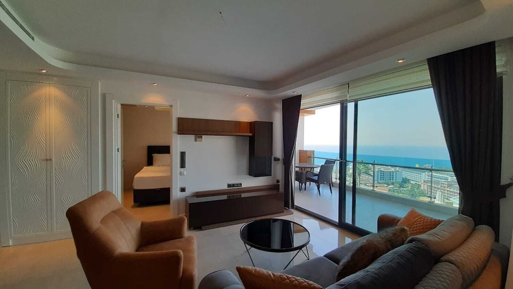 Elite Luxury Suite & Spa — Hotel rooms in Alanya