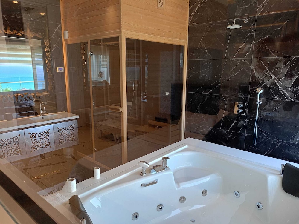 Elite Luxury Suite & Spa — Spa in Alanya