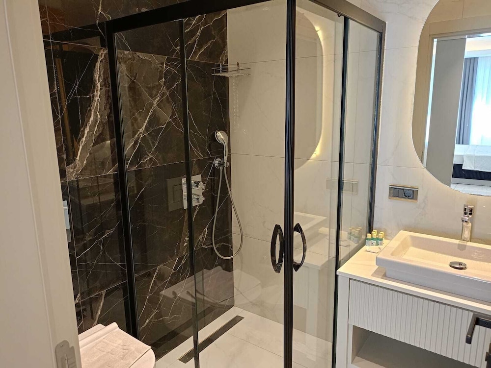 Elite Luxury Suite & Spa — Hotel rooms in Alanya