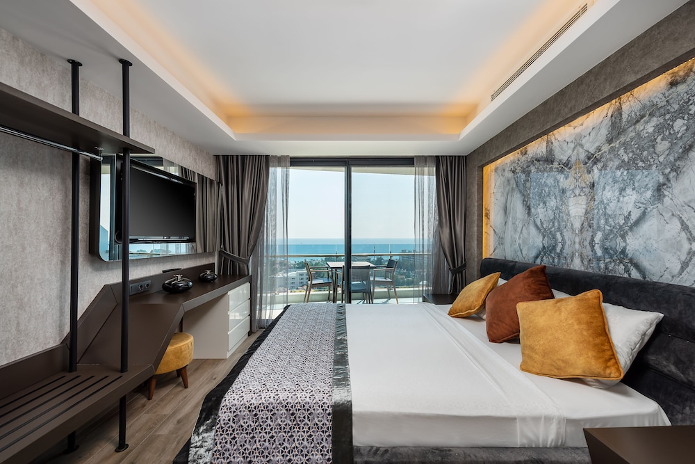 Elite Luxury Suite & Spa — Hotel rooms in Alanya