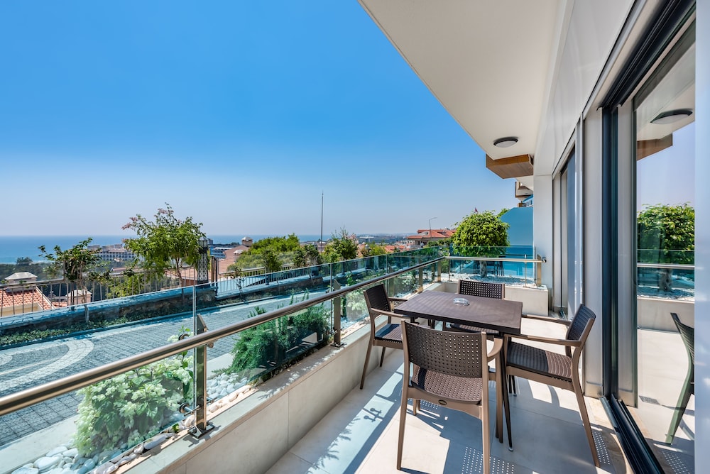 Elite Luxury Suite & Spa — Hotel rooms in Alanya