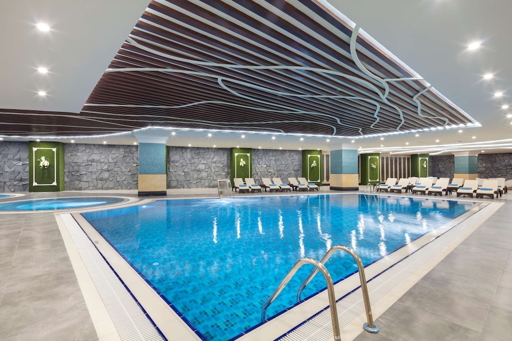 Granada Luxury Beach - All Inclusive — Swimming pool in Avsallar