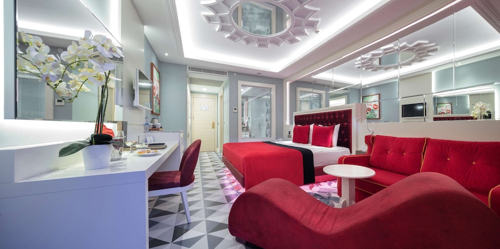 Granada Luxury Beach - All Inclusive — Hotel rooms in Avsallar
