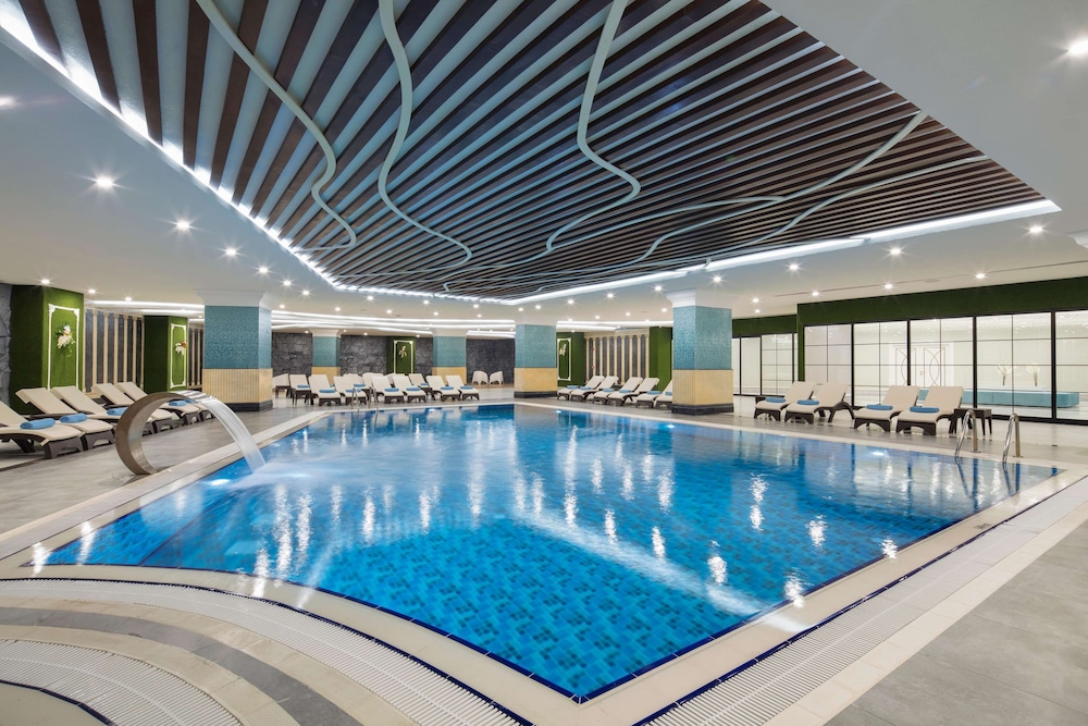 Granada Luxury Beach - All Inclusive — Swimming pool in Avsallar
