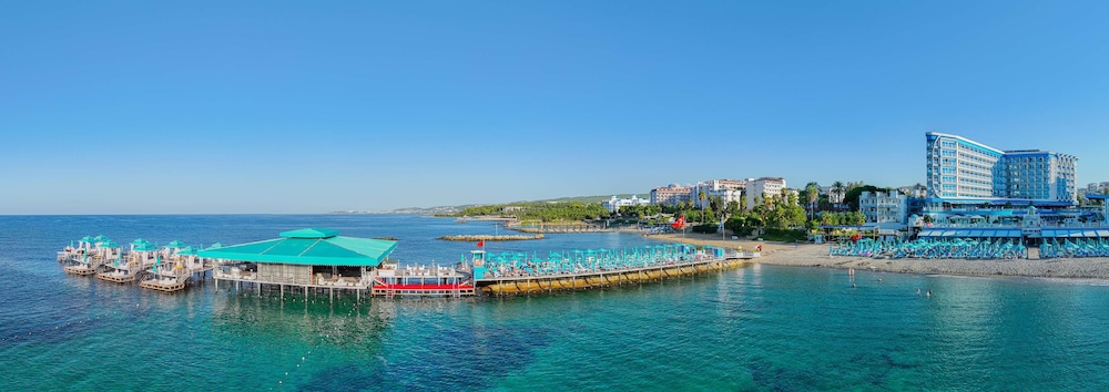Granada Luxury Beach - All Inclusive — Beach in Avsallar