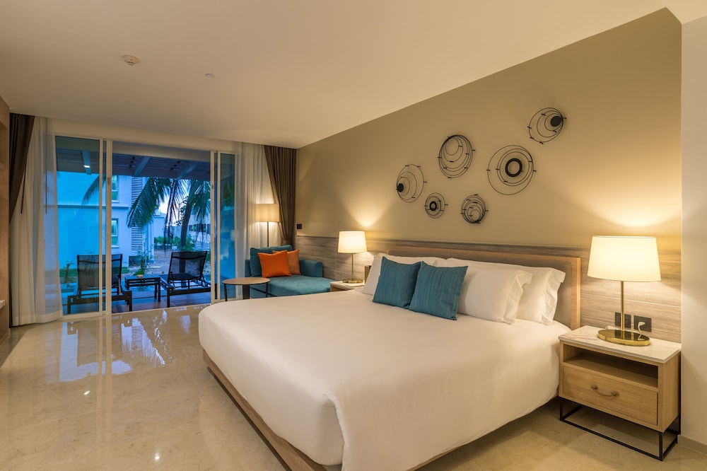 Centara Ao Nang Beach Resort & Spa Krabi — Hotel rooms in Ao Nang, Krabi