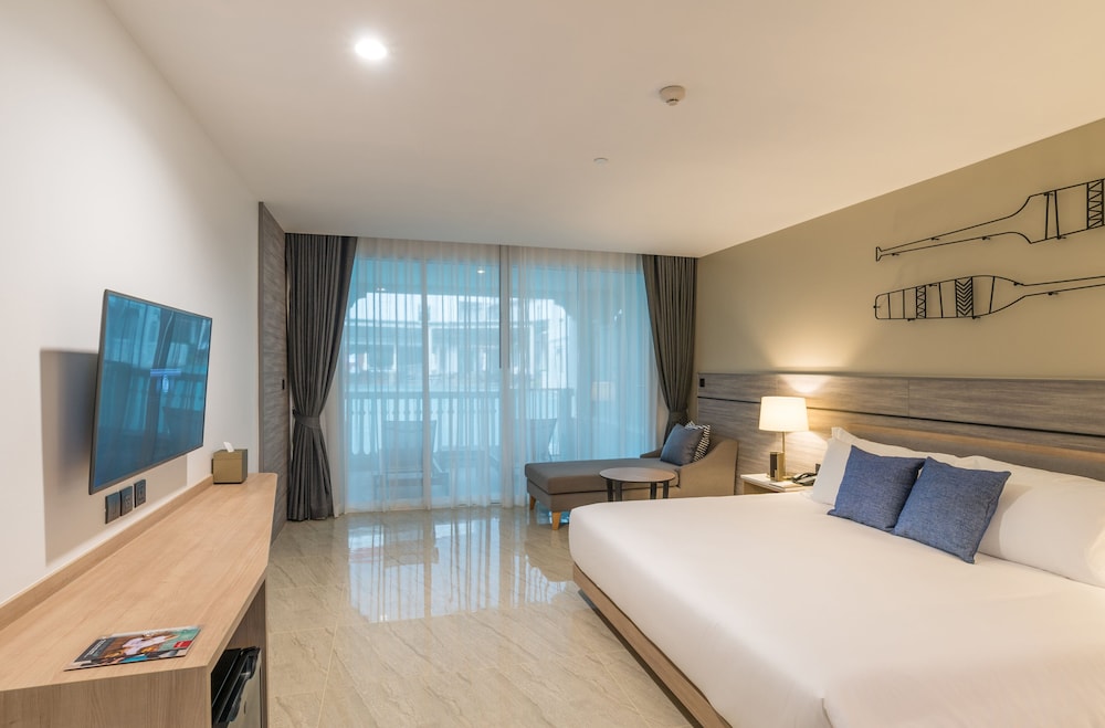 Centara Ao Nang Beach Resort & Spa Krabi — Hotel rooms in Ao Nang, Krabi