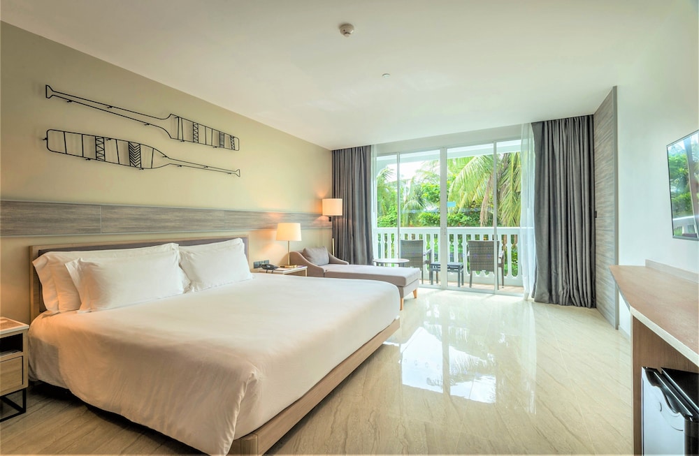 Centara Ao Nang Beach Resort & Spa Krabi — Hotel rooms in Ao Nang, Krabi