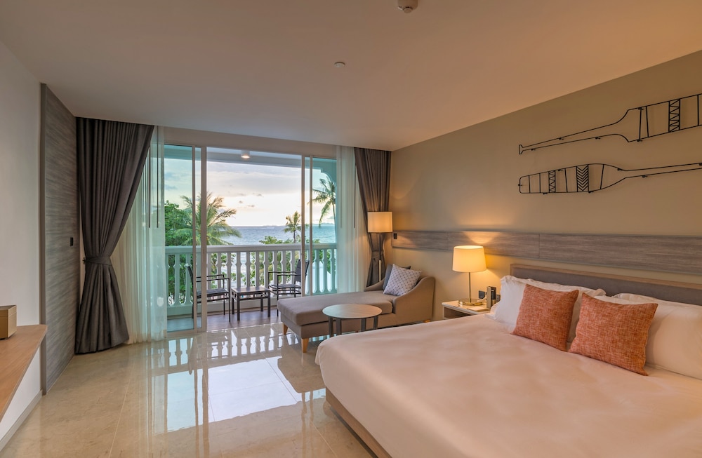 Centara Ao Nang Beach Resort & Spa Krabi — Hotel rooms in Ao Nang, Krabi