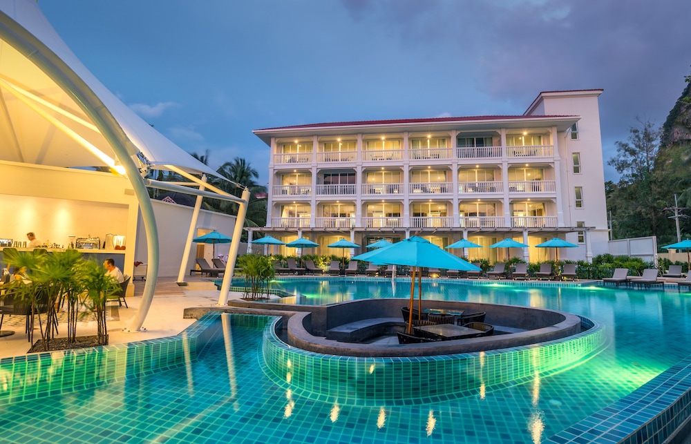 Centara Ao Nang Beach Resort & Spa Krabi — Swimming pool in Ao Nang, Krabi