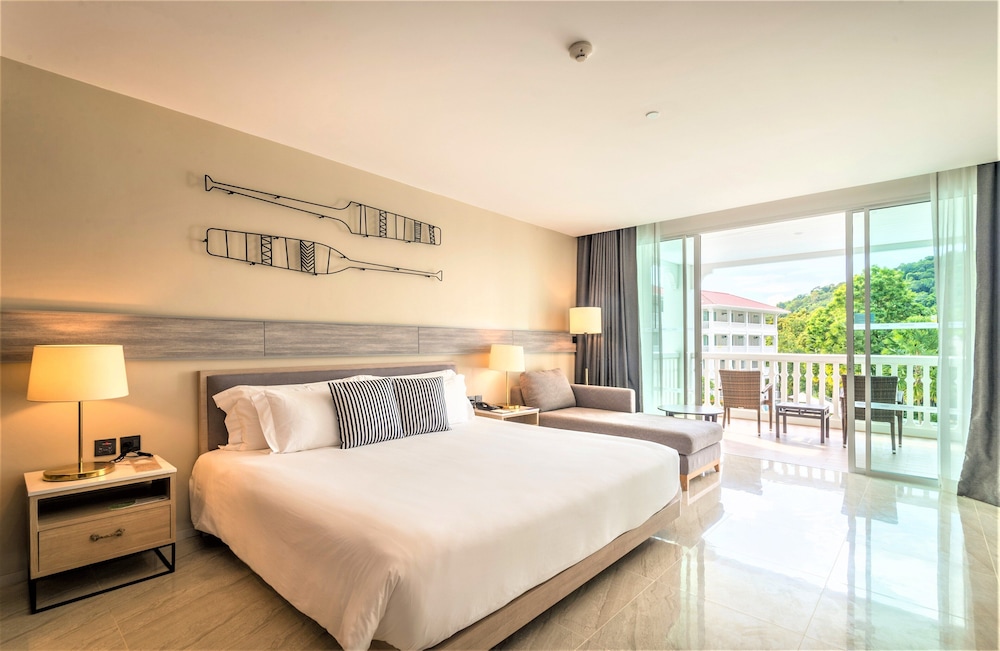 Centara Ao Nang Beach Resort & Spa Krabi — Hotel rooms in Ao Nang, Krabi
