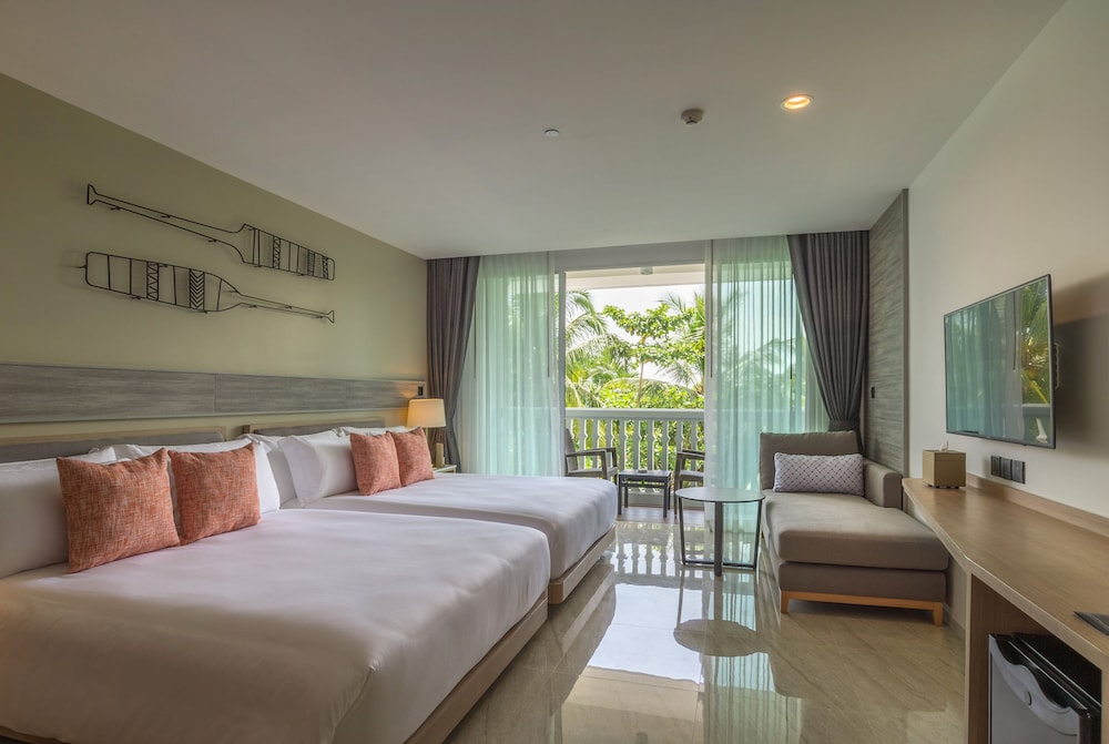 Centara Ao Nang Beach Resort & Spa Krabi — Hotel rooms in Ao Nang, Krabi