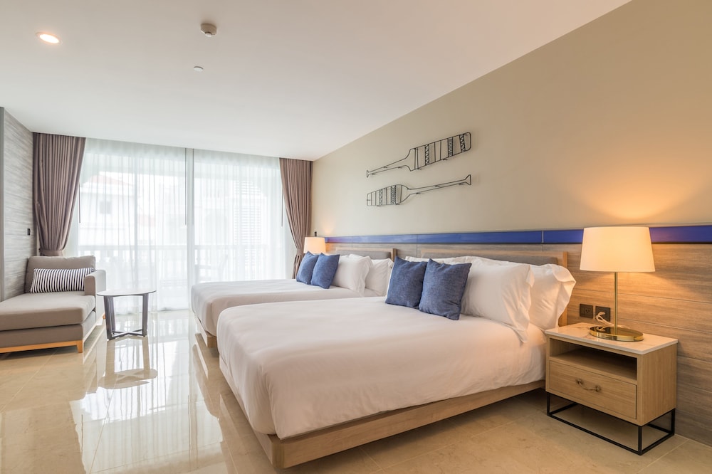 Centara Ao Nang Beach Resort & Spa Krabi — Hotel rooms in Ao Nang, Krabi